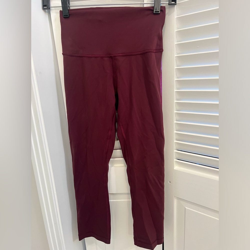 lululemon 24” maroon leggings